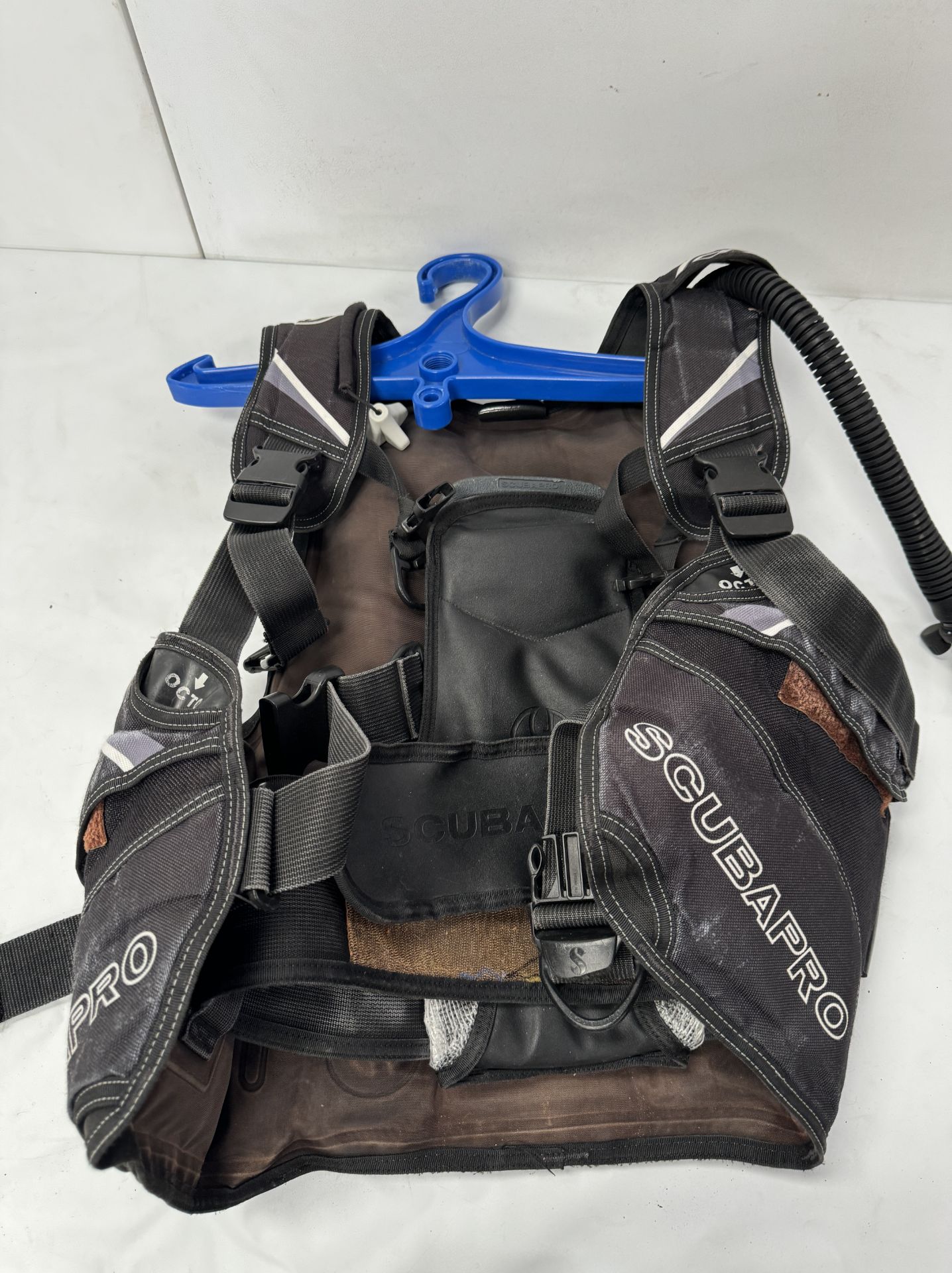 Four Scuba Pro One Buoyancy Compensators (Size S) (Location: Brentwood. Please Refer to General - Image 5 of 9