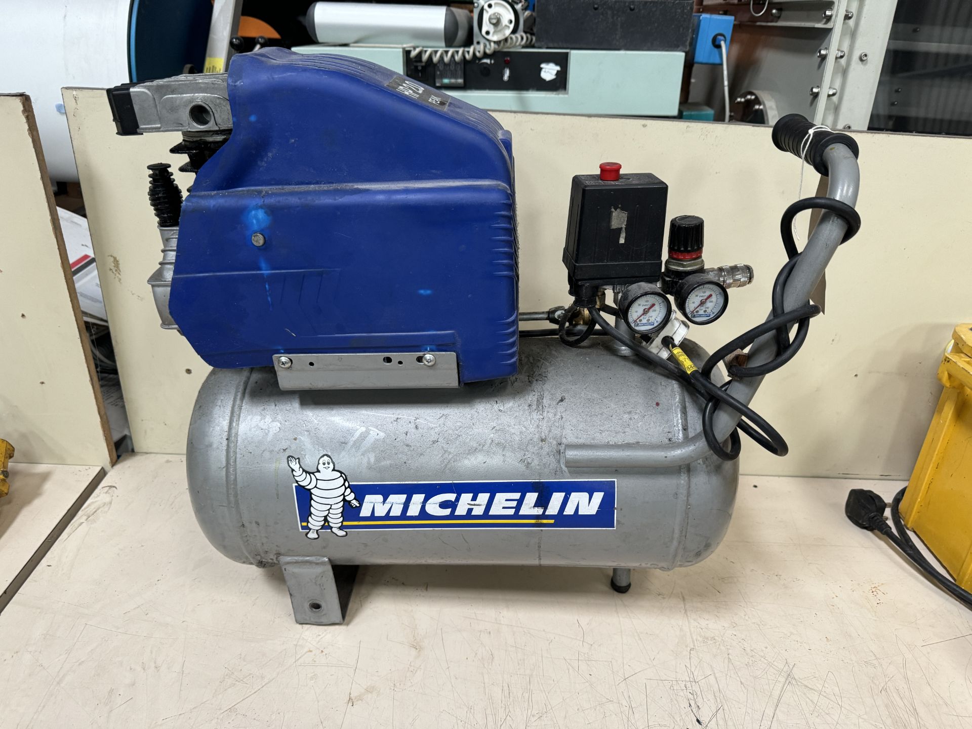 Michelin Receiver Mounted Compressor (Location: Brentwood. Please Refer to General Notes)