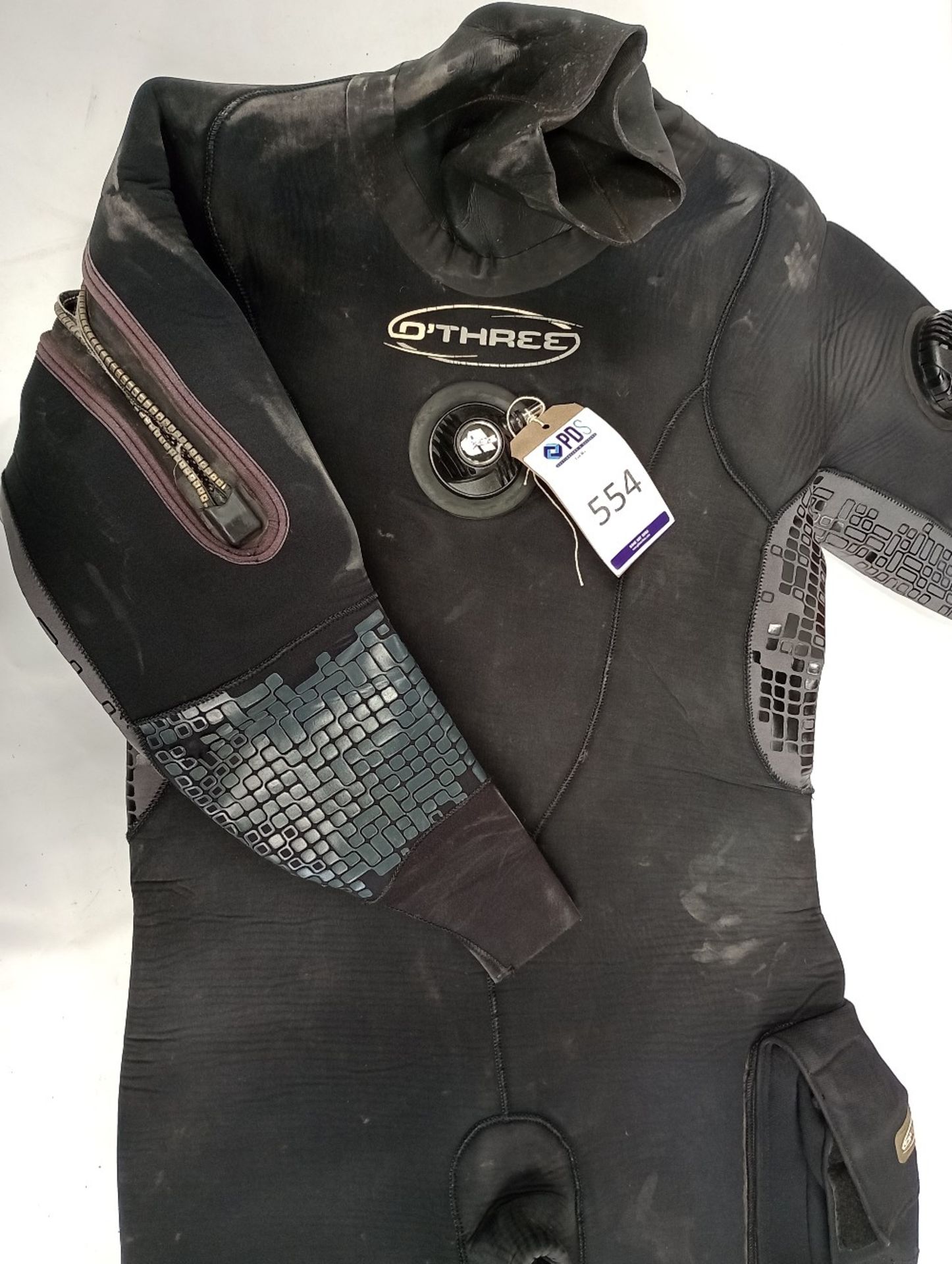 O'Three Drysuit, Suit ID No. 6C07376L0T09, Size Medium/ Large Short (Location: Brentwood. Please - Image 3 of 5