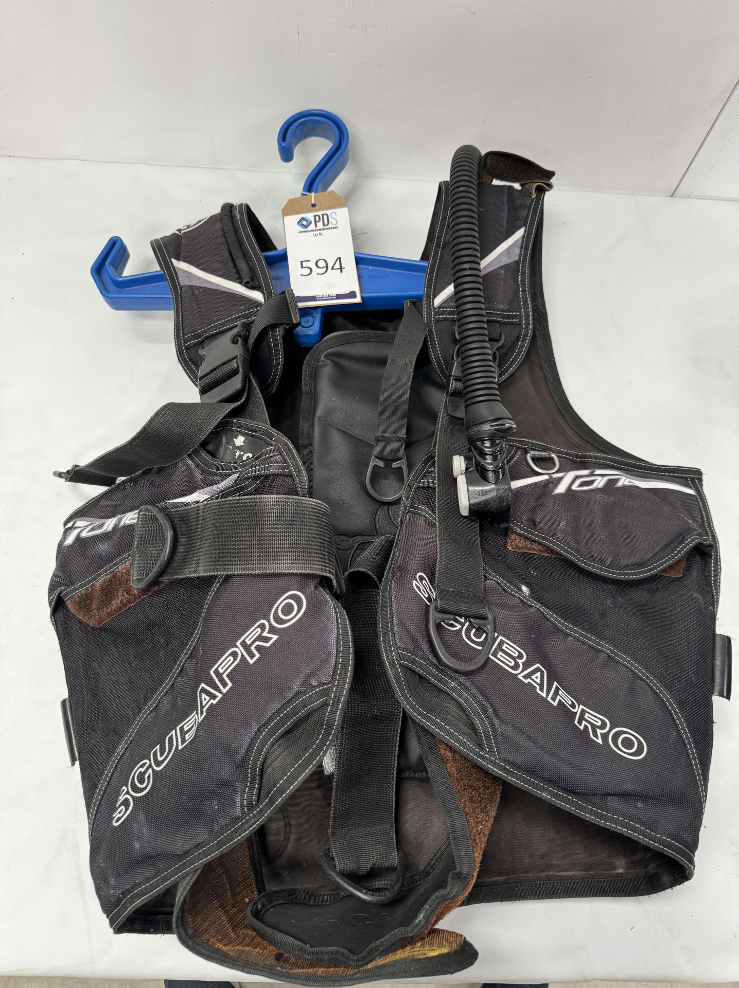 Four Scuba Pro One Buoyancy Compensators (Size S) (Location: Brentwood. Please Refer to General - Image 2 of 9