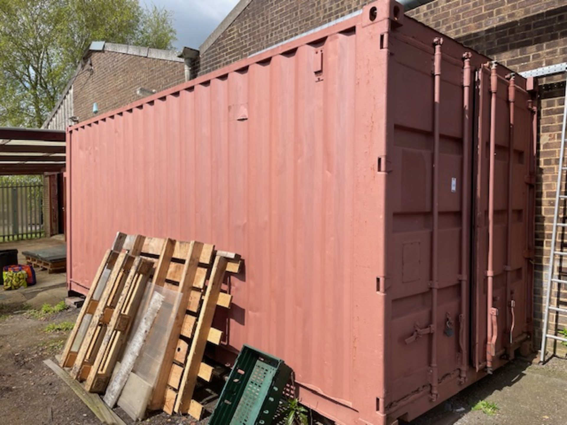 20’ Approx. Storage Container (Collection Delayed Until w/c 13th May, By Arrangement with - Image 3 of 3