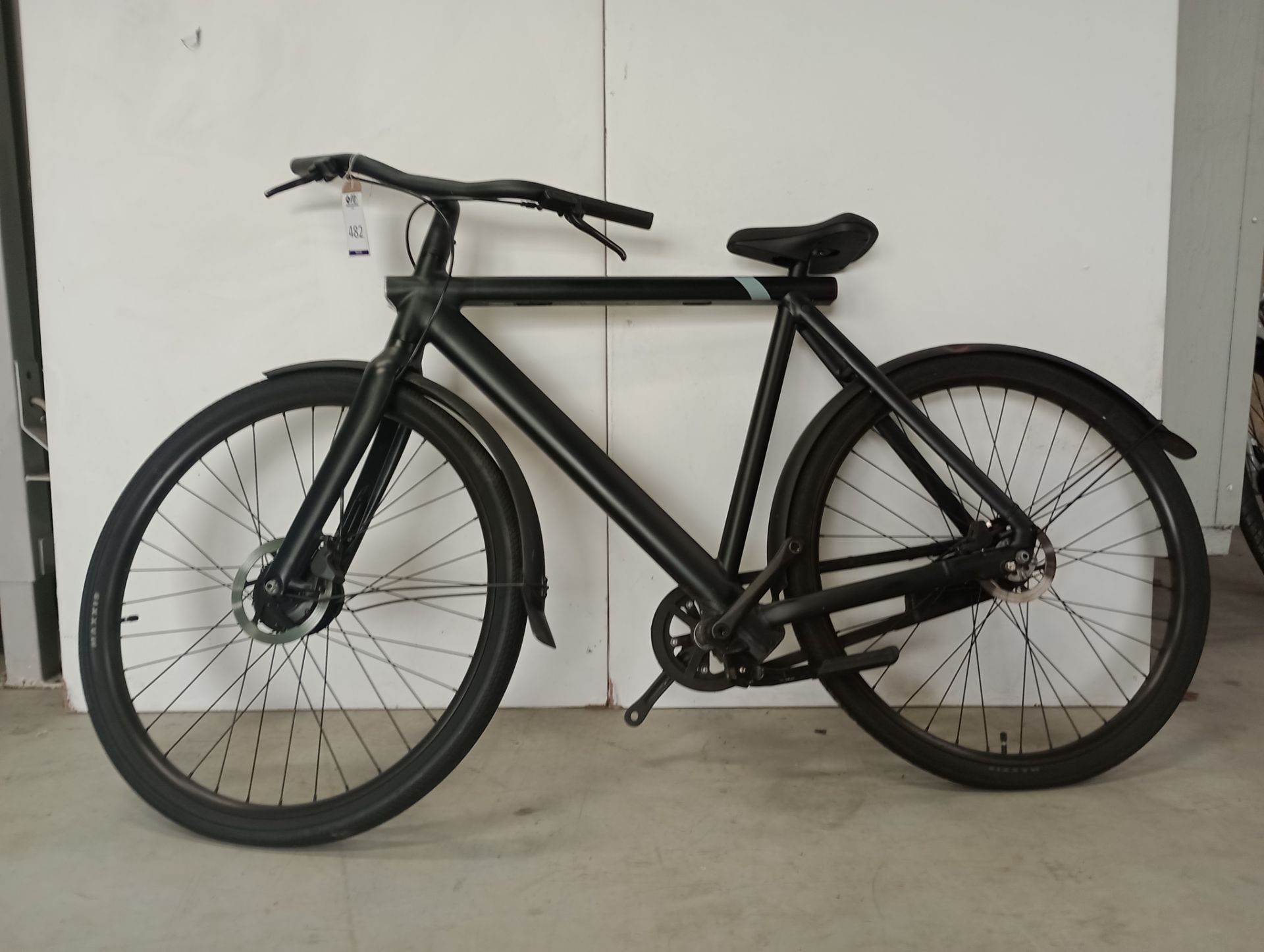 VanMoof S3 Electric Bike, Frame Number ASY3118705 (NOT ROADWORTHY - FOR SPARES ONLY) (No codes