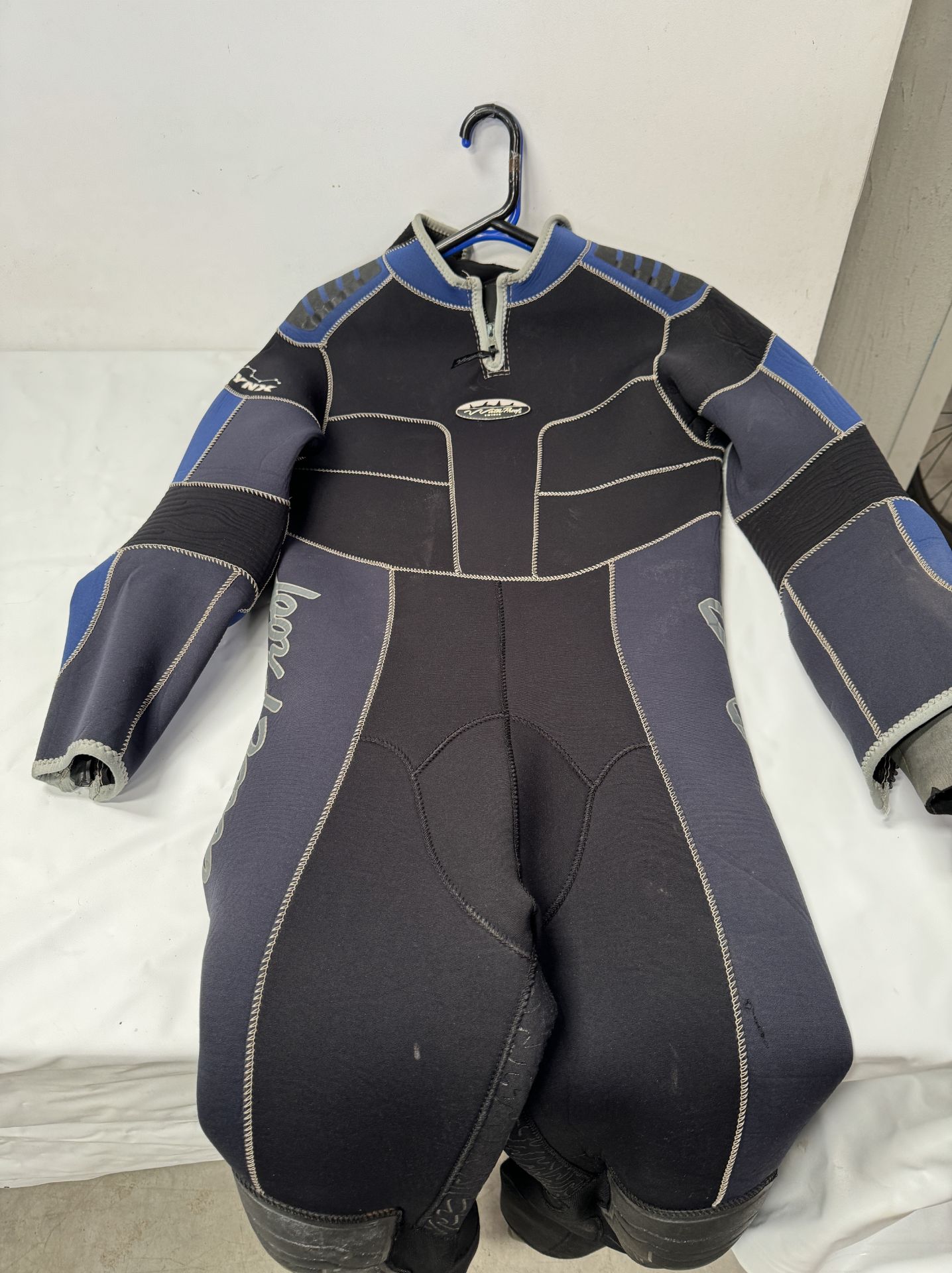Six Various Wetsuits (Location: Brentwood. Please Refer to General Notes) - Image 11 of 11