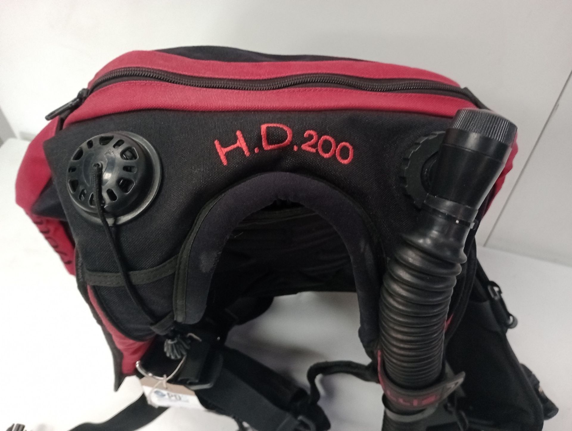 Hollis HD200 Buoyancy Control Device, Size L (Location: Brentwood. Please Refer to General Notes) - Image 3 of 4