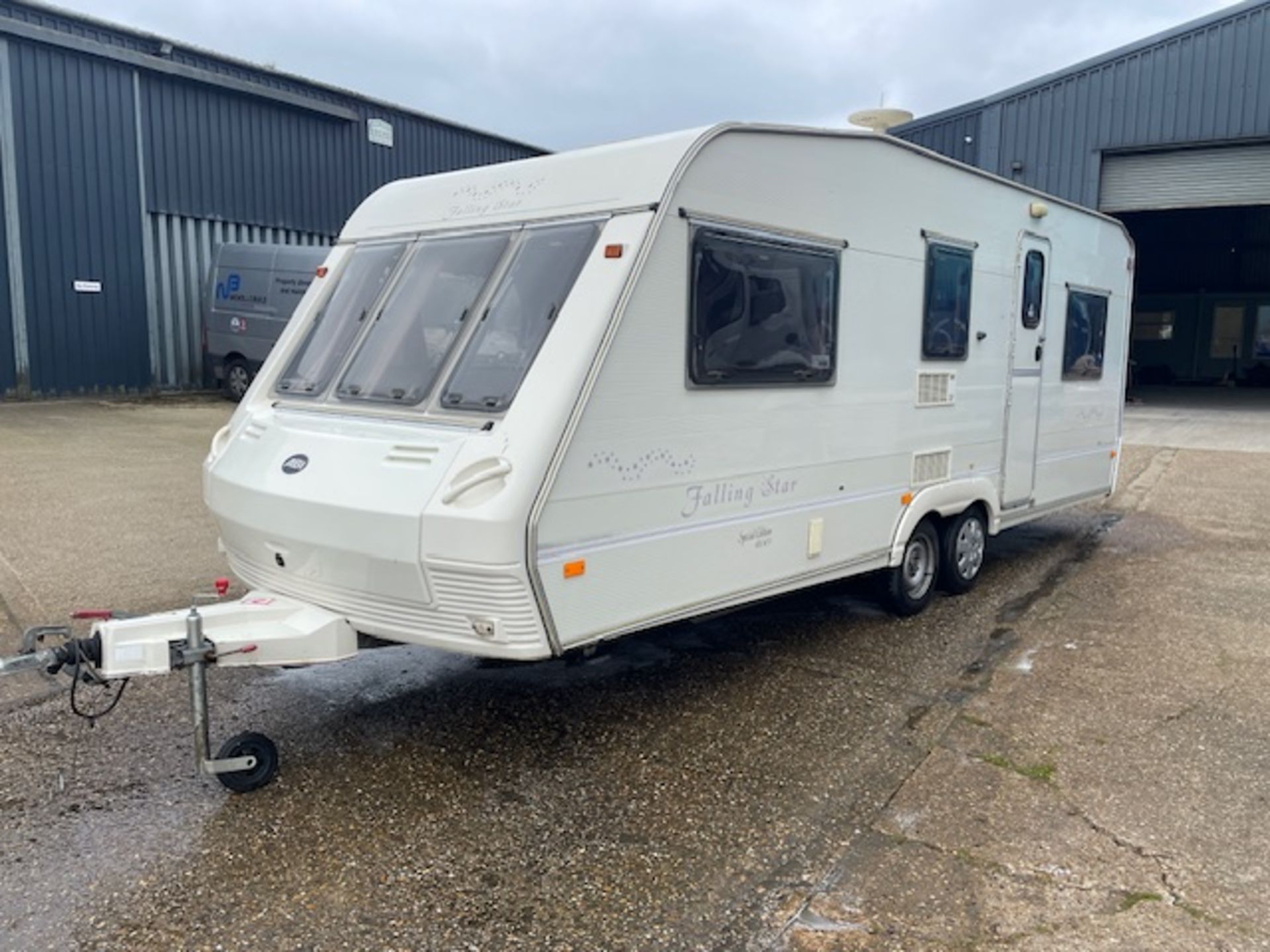 ABI Manhattan 600/6 Twin Axle Caravan, VIN No; SG7TACEABX0242120 (Location: Brentwood. Please