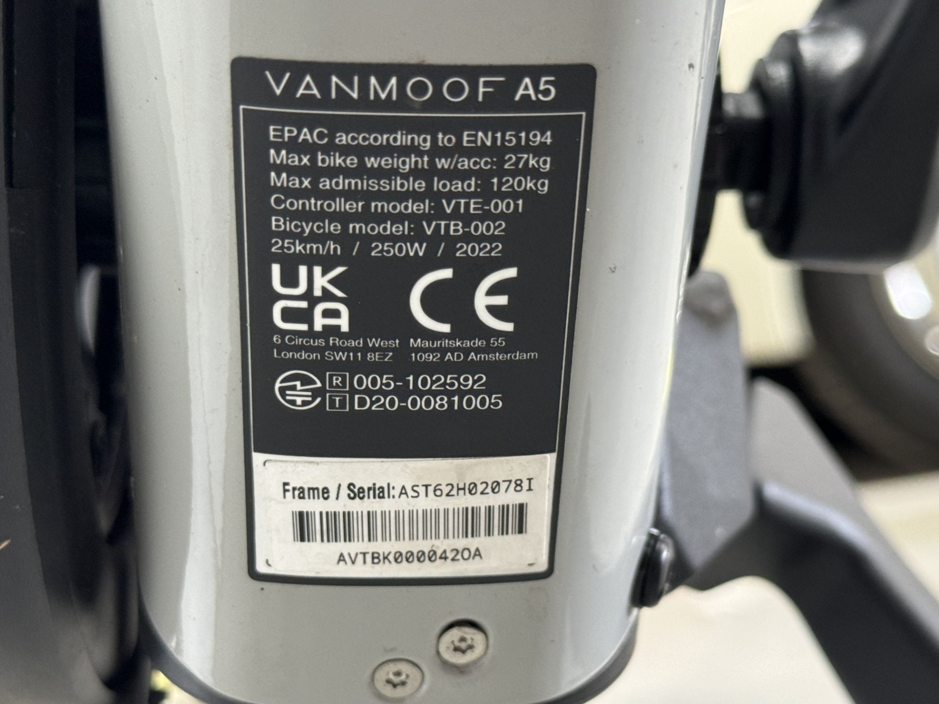 VanMoof A5 Electric Bike, Frame Number AST62H02078I, Serial Number AVTBK000042OA (NOT ROADWORTHY - - Image 2 of 2