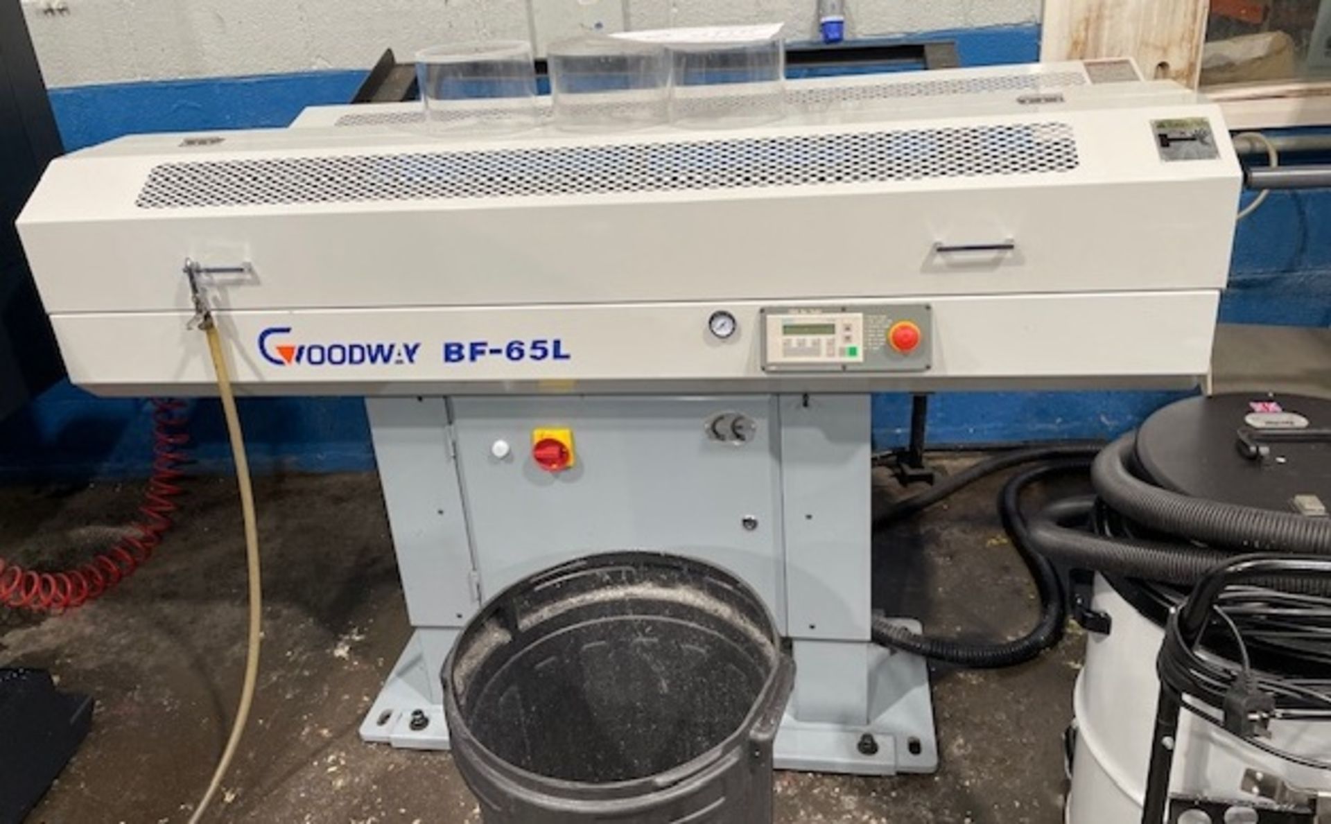 Goodway TA-32 CNC Lathe (2002) Serial Number 81692 with Goodway BF-654 Bar Feed (Location: Earls - Image 2 of 10