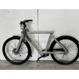 VanMoof S5 Electric Bike, Frame Number SVTBGQ0026OA (NOT ROADWORTHY - FOR SPARES ONLY) (No codes