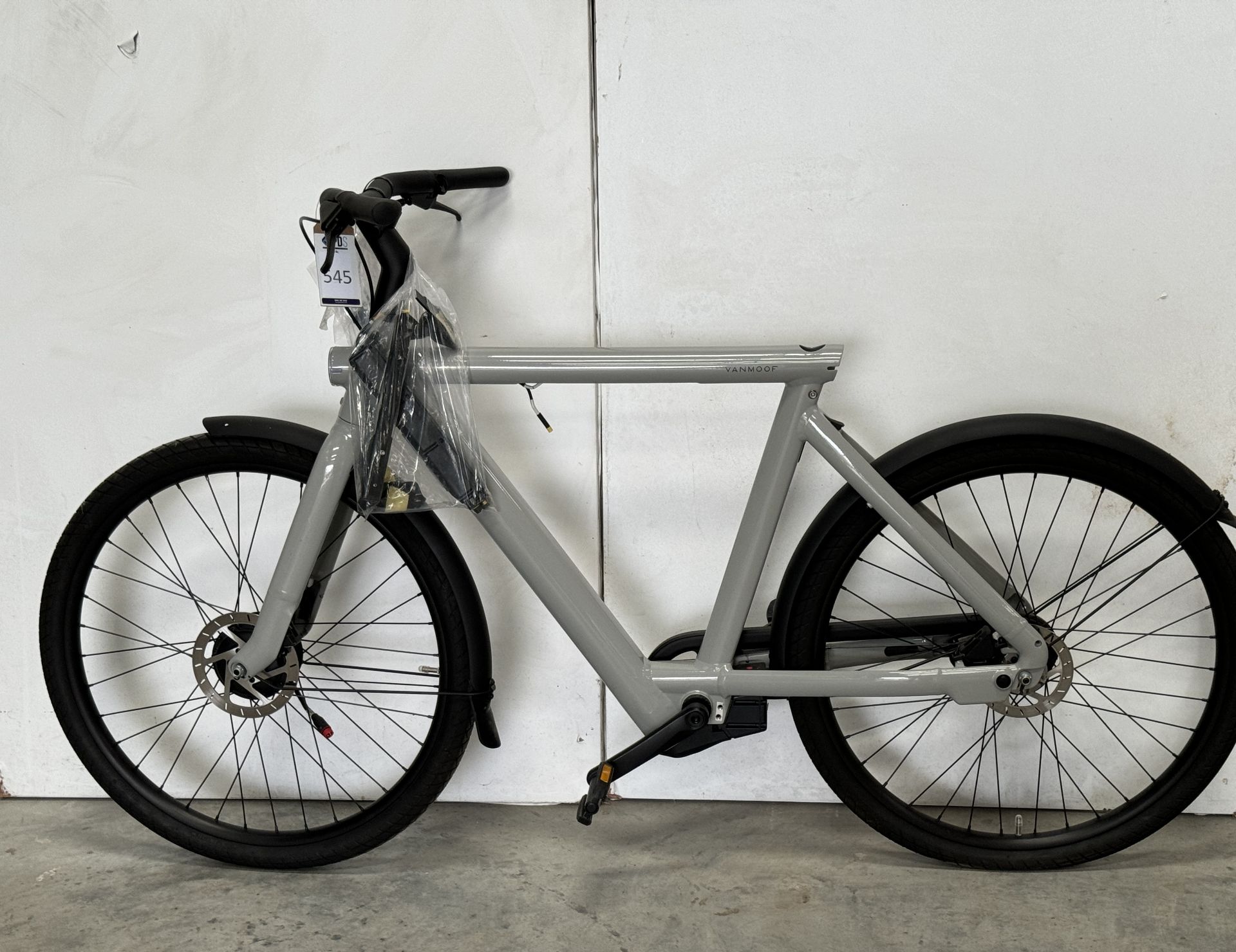 VanMoof S5 Electric Bike, Frame Number SVTBGQ0026OA (NOT ROADWORTHY - FOR SPARES ONLY) (No codes