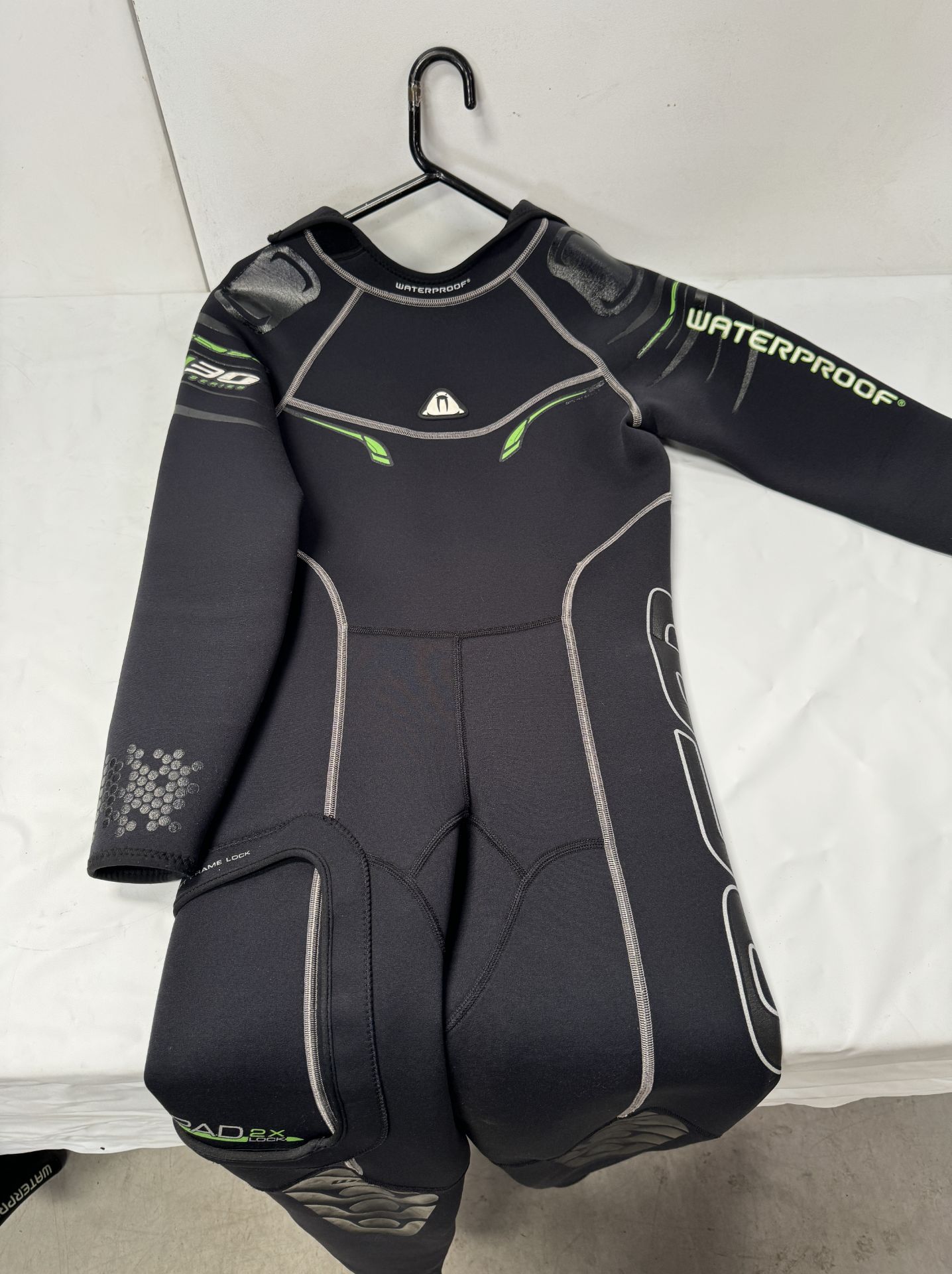 Four Various Wetsuits (Location: Brentwood. Please Refer to General Notes) - Image 11 of 12