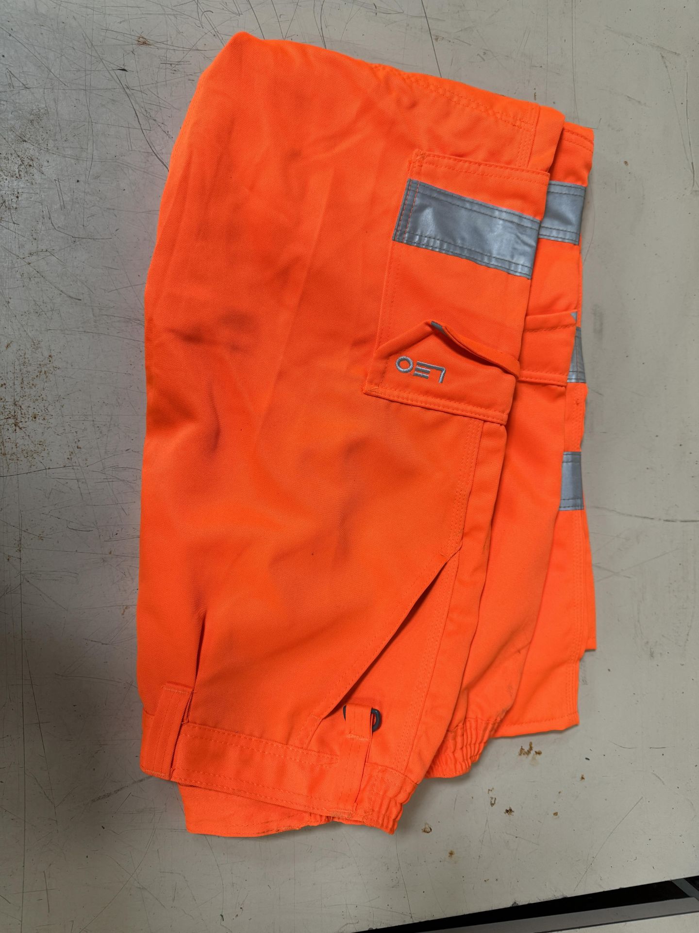 10 Port West Hi Vis Jackets, 7 Pairs of Trousers, Vests & Polo Shirts (All Branded) (Location: - Image 6 of 7