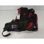 Hollis HD200 Buoyancy Control Device, Size S (Location: Brentwood. Please Refer to General Notes)