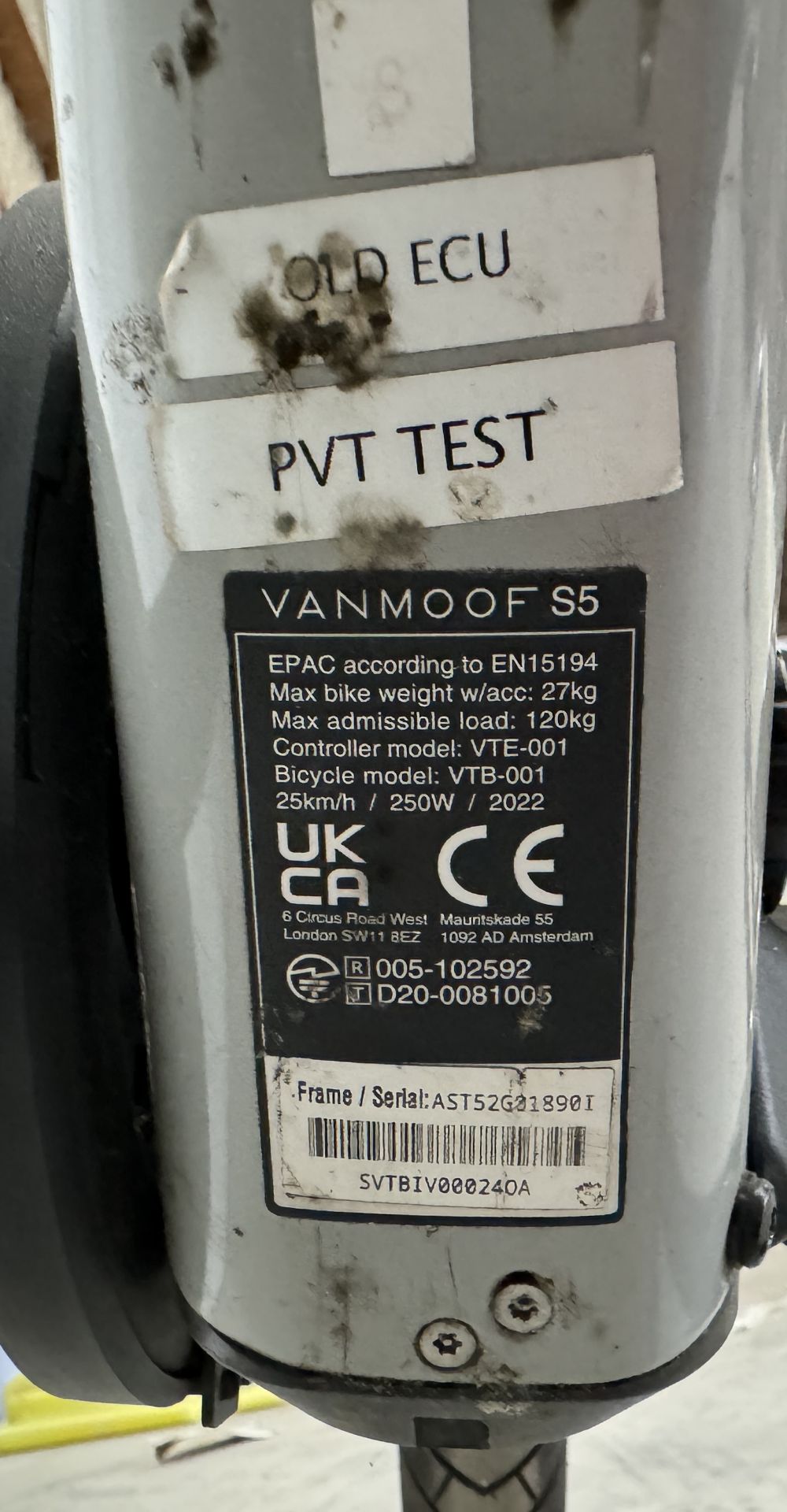 VanMoof S5 Electric Bike, Frame Number AST25G01890I, Serial Number SVTBIB000240A (NOT ROADWORTHY - - Image 2 of 2