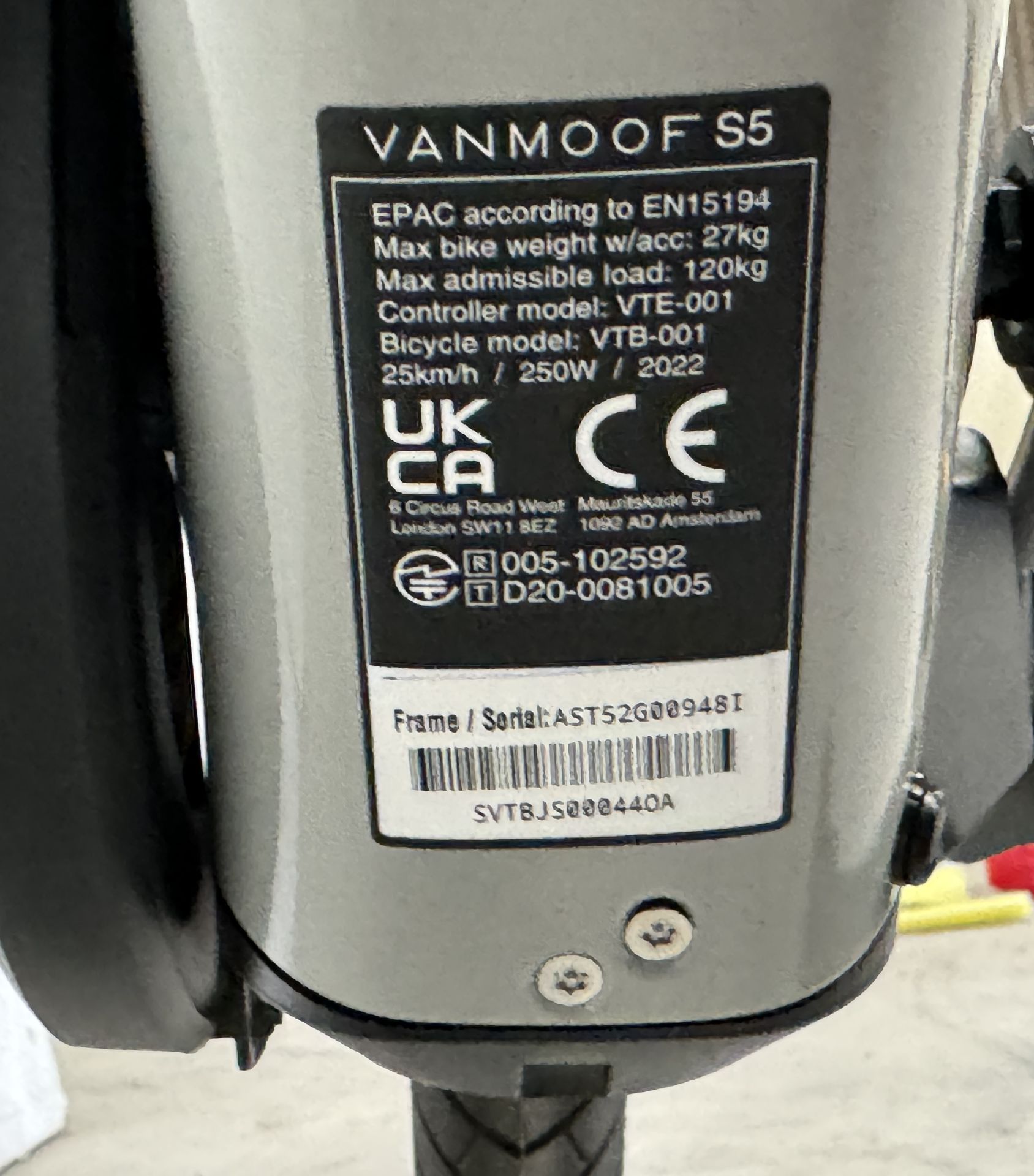 VanMoof S5 Electric Bike, Frame Number AST52G00948I, Serial Number SVTBJ500044OA (NOT ROADWORTHY - - Image 2 of 2