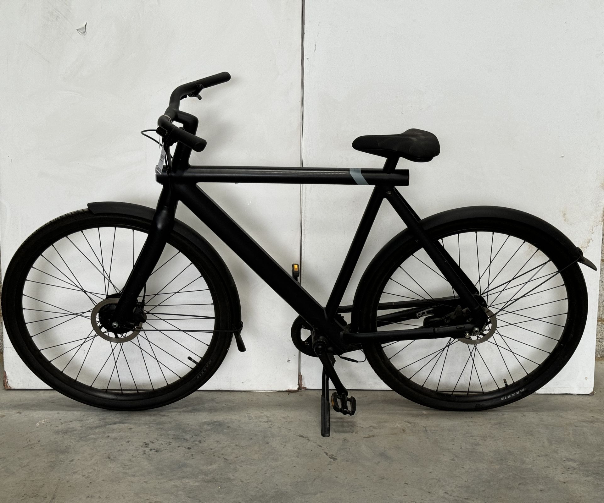 VanMoof S3 Electric Bike, Frame Number ASY3118341 (NOT ROADWORTHY - FOR SPARES ONLY) (No codes