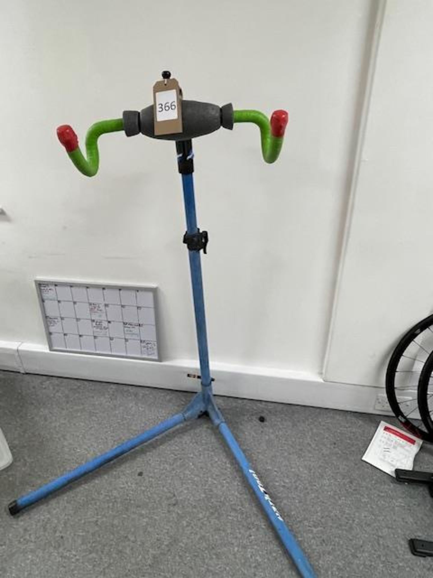 Park Tools PCS10 Bike Stand (Location: Newport Pagnell. Please Refer to General Notes)