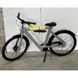 VanMoof S5 Electric Bike, Frame Number AST52G00948I, Serial Number SVTBJ500044OA (NOT ROADWORTHY -