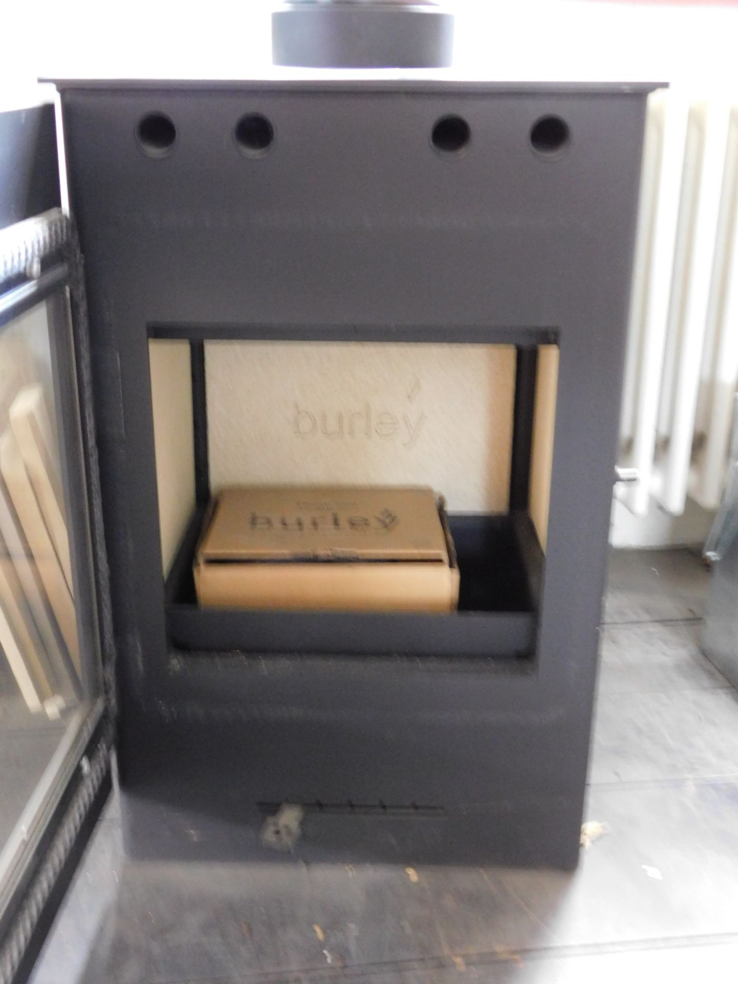 Ex-Display Burley “Bradgate 5kw Woodburning Stove (Where the company’s description/price information - Image 2 of 3