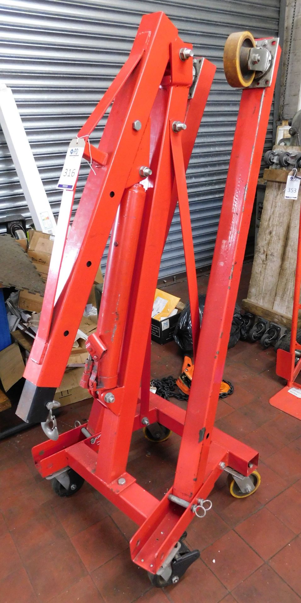 2 Ton Folding Engine Hoist (Location: Bolton. Please Refer to General Notes)
