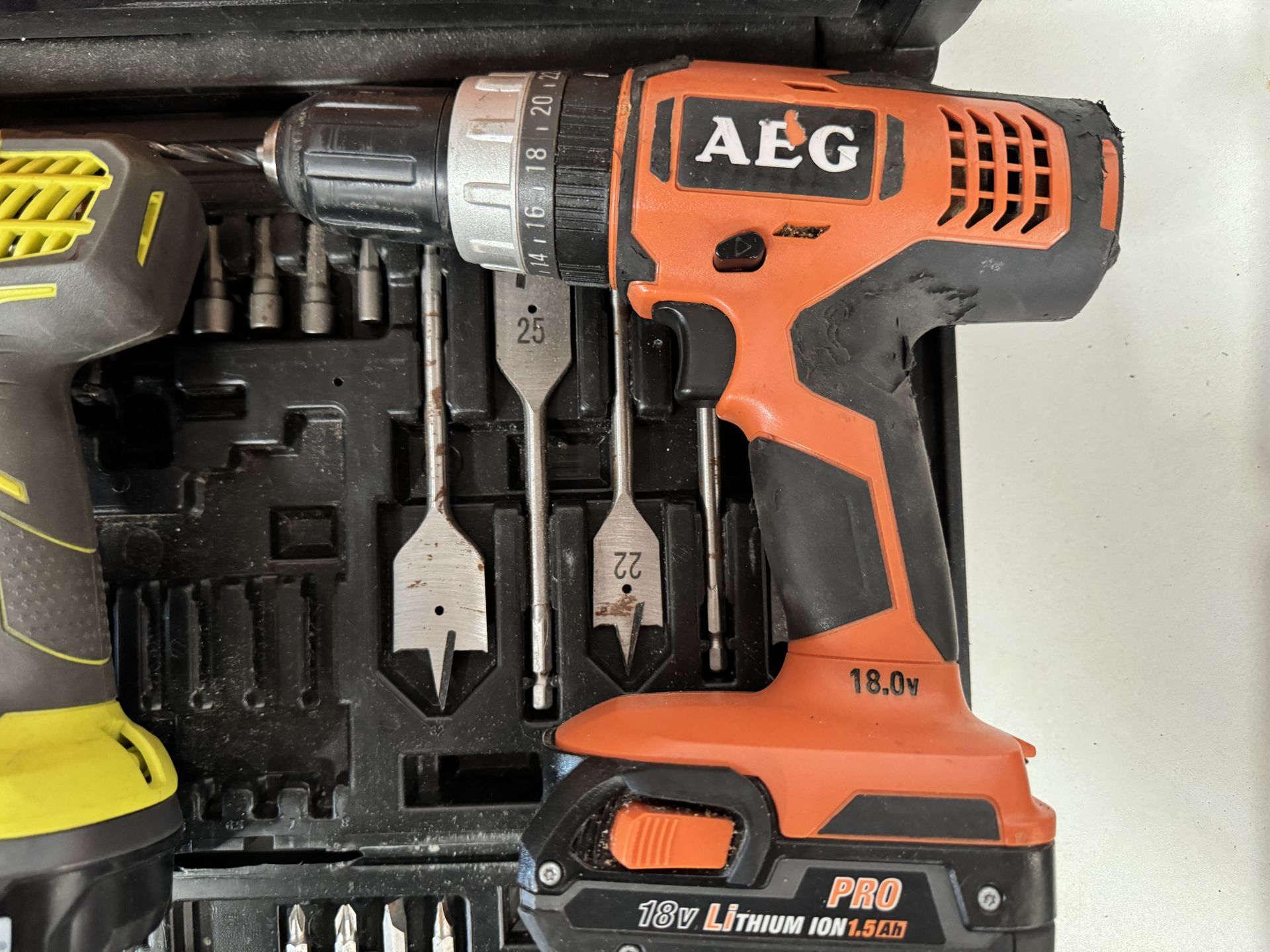 AEG BSB 18G Cordless Drill with Two Batteries &Charger and a Ryobi RID1801 Impact Driver with - Image 3 of 6