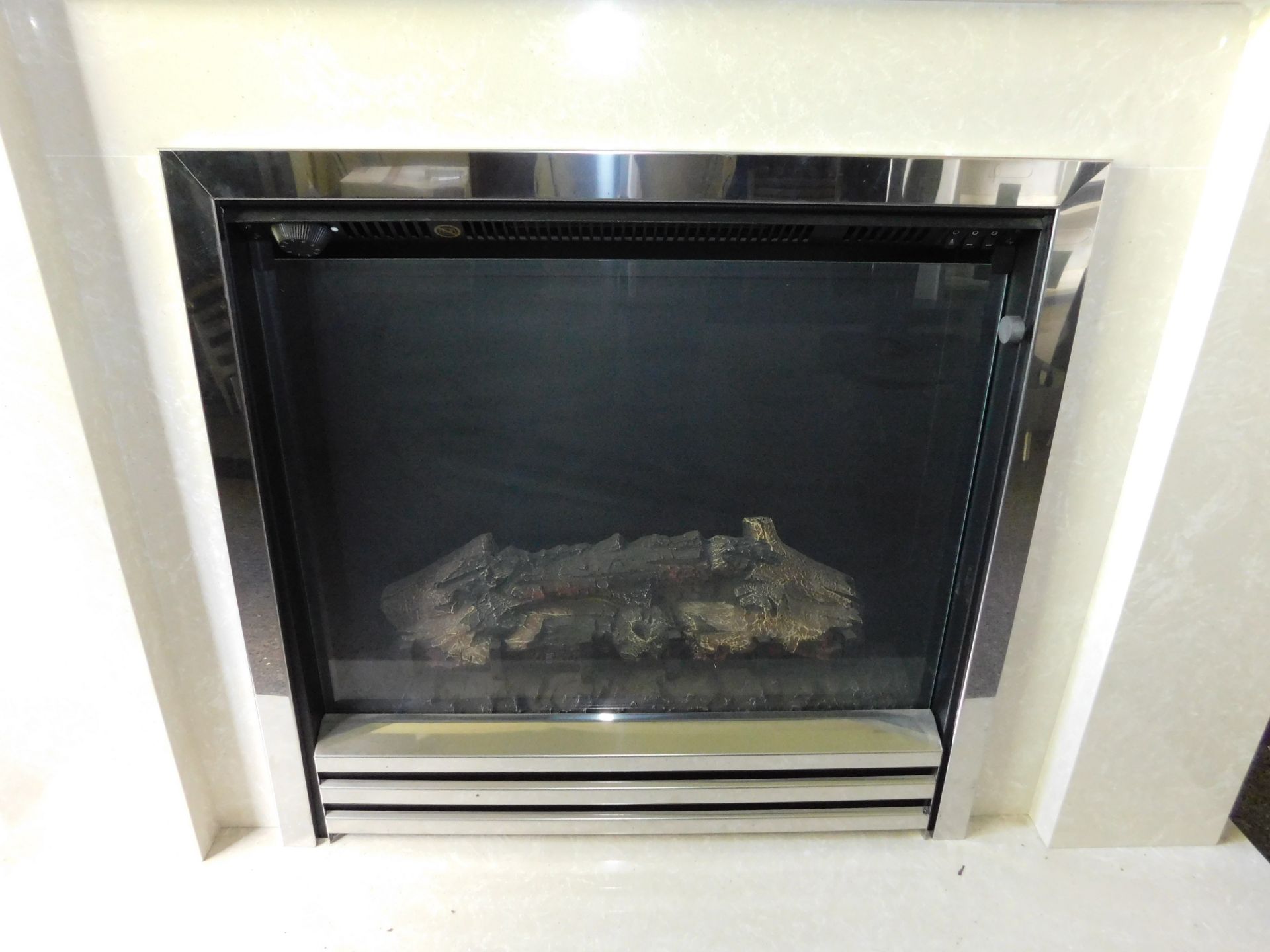 Ex-Display Elgin & Hall 46” “Cotesmore” Suite with Inset Electric Fire (Where the company’s - Bild 2 aus 3