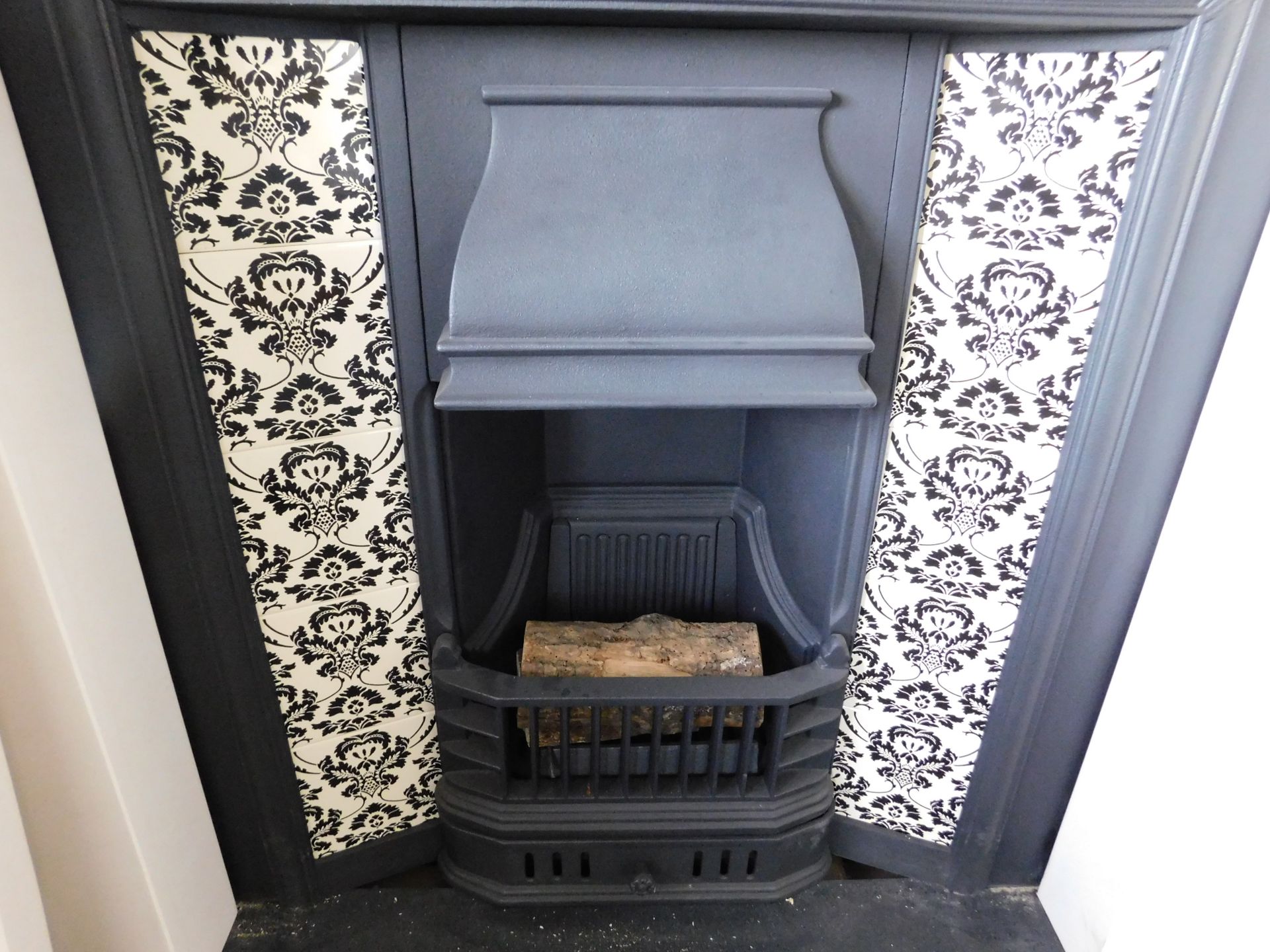 Ex-Display 54” Victorian Style Bedroom Fireplace with Marble Effect Surround (Where the company’s - Image 2 of 2