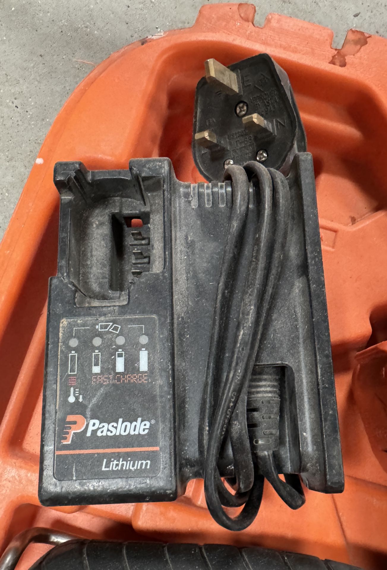 Paslode Impulse IM350 Nail Gun (Location: Brentwood. Please Refer to General Notes) - Image 4 of 4