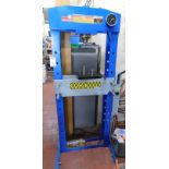 Automotech 30 Ton Shop Press (Location: Bolton. Please Refer to General Notes)