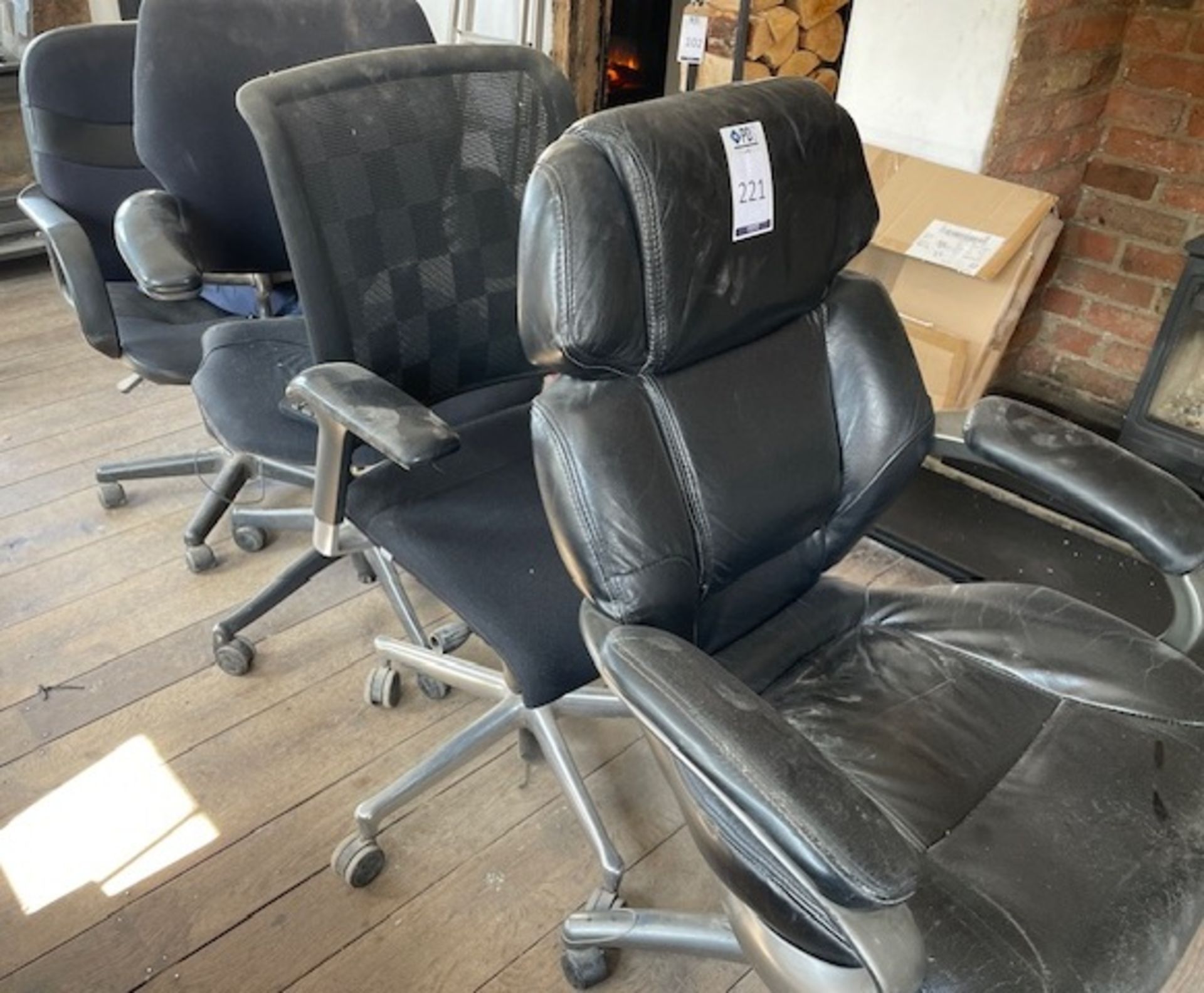 Four Operators’ Swivel Armchairs (Location: Romford. Please Refer to General Notes)