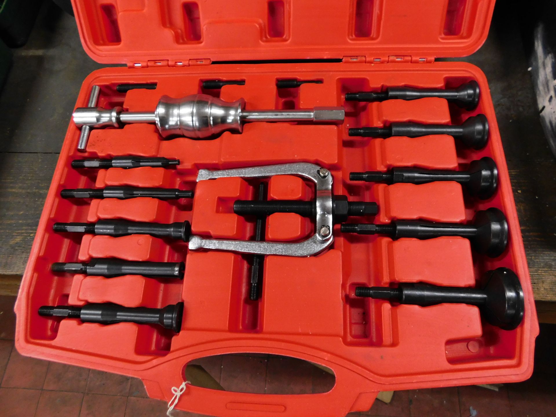 Bearing Puller Set (Location: Bolton. Please Refer to General Notes) - Bild 2 aus 2