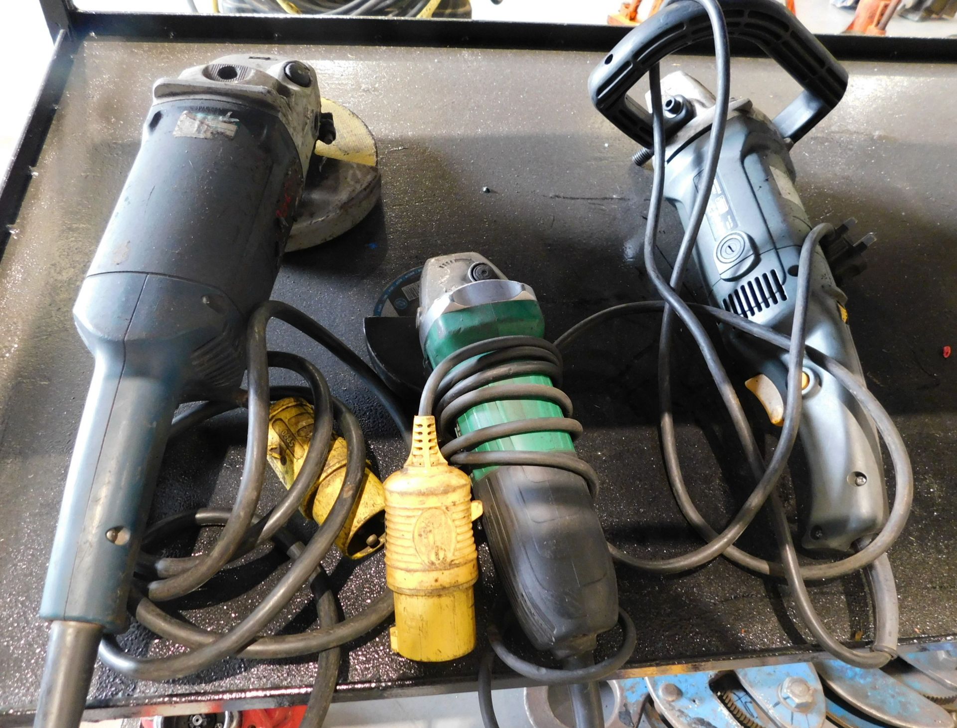 2 Angle Grinders, 110v & Siegen 180mm Variable Speed Sander/Polisher, 240v (Located Rugby. Please