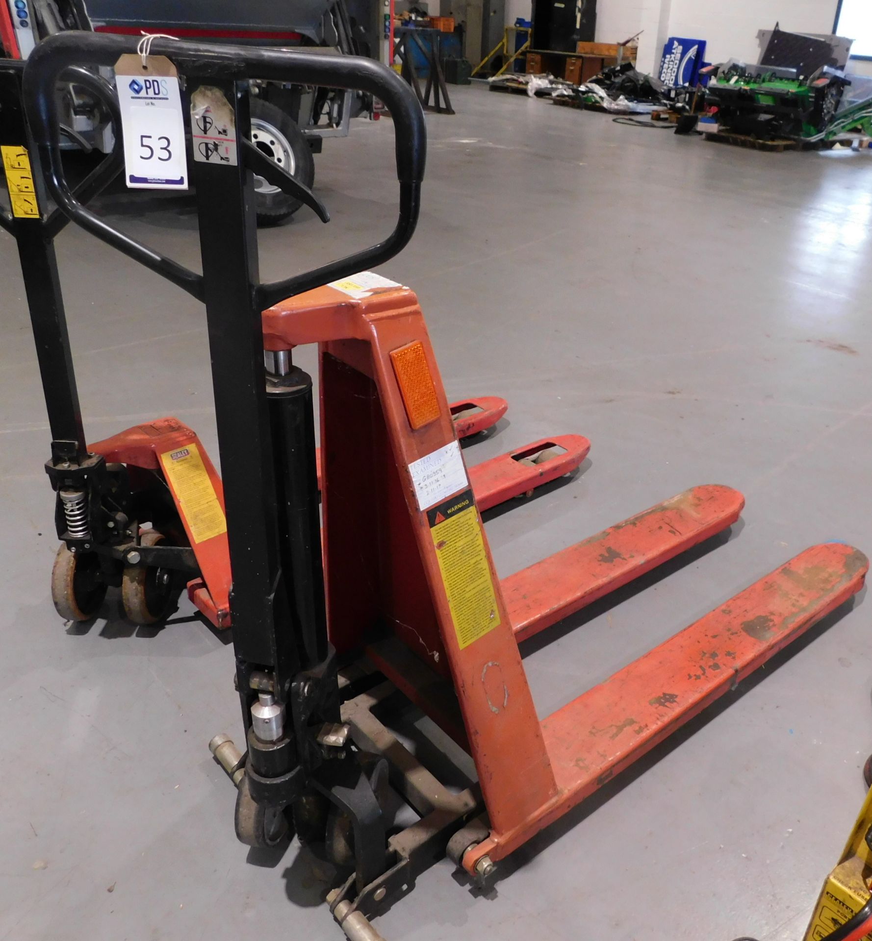 1000kg High Lift Pallet Truck (Located Rugby. Please Refer to General Notes)