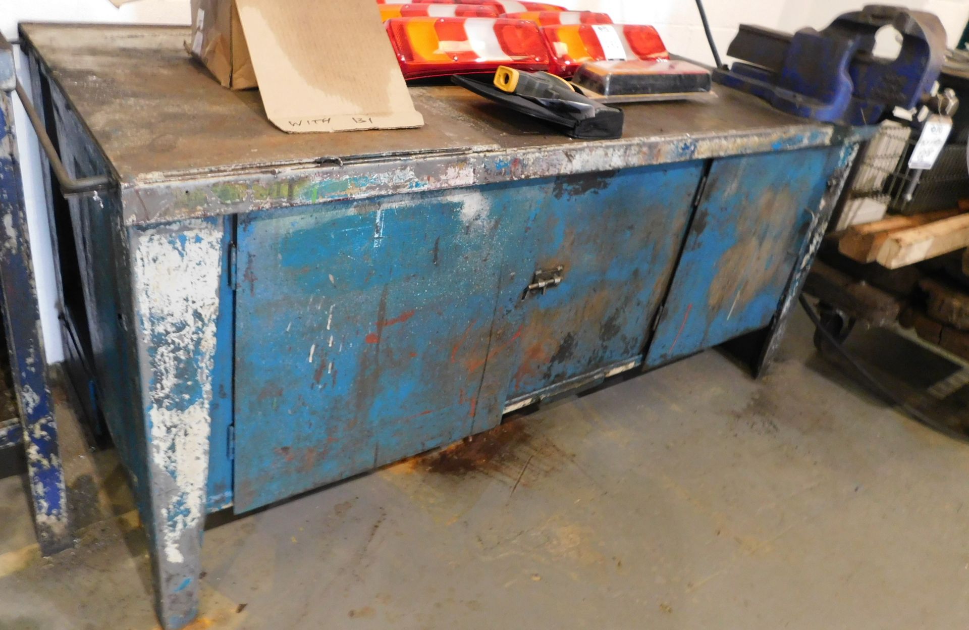 2 Metal Benches with Vices (Located Rugby. Please Refer to General Notes) - Bild 4 aus 5