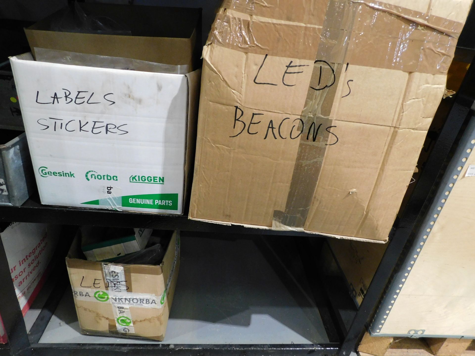2 Bays of Racking & Contents of Various commercial Vehicles Parts etc to include Reflectors, - Image 8 of 8
