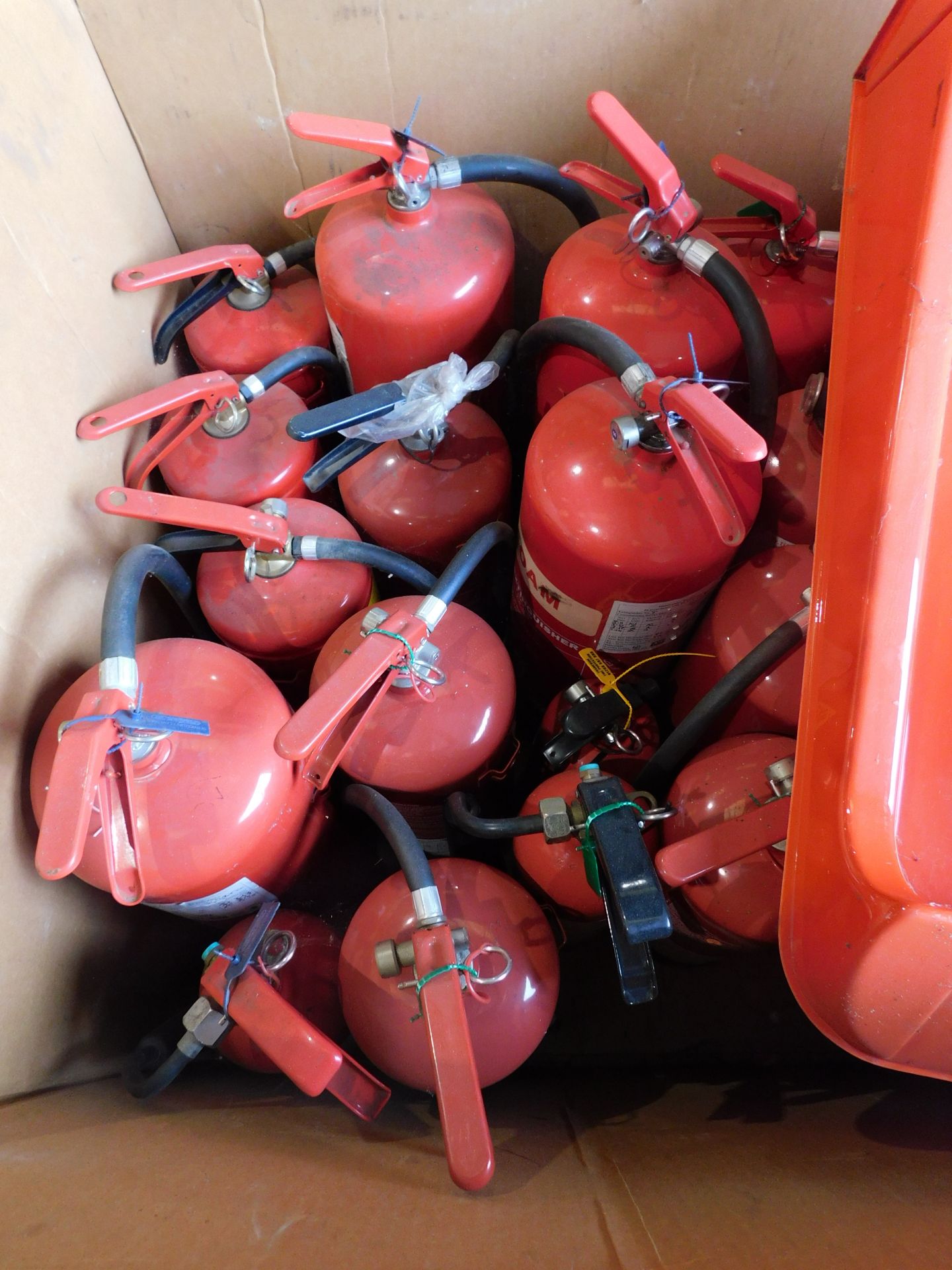 Pallet of Fire Extinguishers (Located Rugby. Please Refer to General Notes) - Image 3 of 3