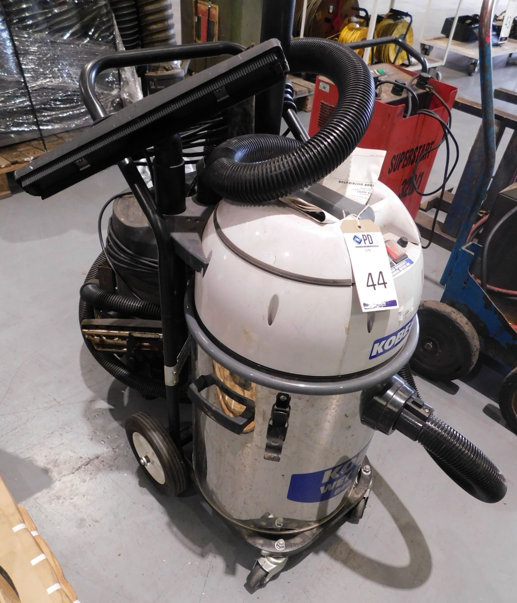 Kobe WDV840i Wet & Dry Vac & K'Archer NT27/1 Cylinder Vacuum (Located Rugby. Please Refer to General