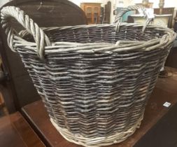 Wicker two handled basket. (B.P. 21% + VAT)