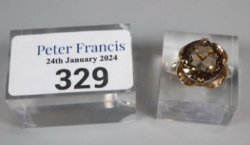 9ct gold smoky quartz dress ring. 3.2g approx. Size K1/2. (B.P. 21% + VAT)