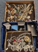 Collection of costume jewellery to include: large collection of brooches and necklaces, choker