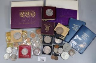 Bag of assorted mainly GB coinage to include: 1890 silver crown, Britain's first decimal coins,