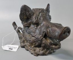 Novelty single inkwell in the form of a bronze wild boar. (B.P. 21% + VAT)