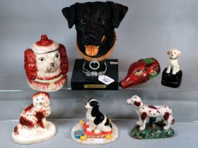 Collection of reproduction ceramics to include: fox stirrup cup, Staffordshire design tobacco jar