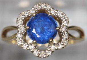 9ct gold and kyanite ring. 2.2g approx. Size M1/2. With Gem TV Promise Certificate. (B.P. 21% + VAT)