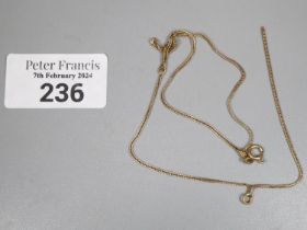 18ct gold fine necklace 2.3g approx. (B.P. 21% + VAT)