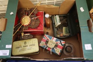 Box of oddments to include: tin moneybox comprising various coinage and bank notes and an Oxo