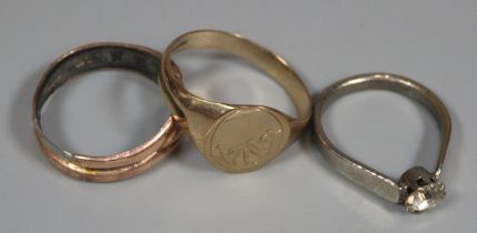9ct gold signet ring. 3.2g approx. size U, together with two other rings, one of solitaire