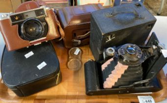 Tray of assorted cameras to include: Yashica, Brownie Autographic etc. (B.P. 21% + VAT)