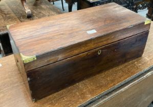 Victorian rosewood writing slope with brass mounts and brass recessed carrying handles. 61x28x23cm