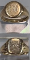 Two similar 9ct gold signet rings. 15.7g approx. Ring sizes T & 1/2 and T. (B.P. 21% + VAT)