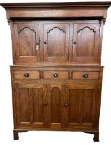 Early 19th Century Welsh oak Deuddarn, having projecting canopy with moulded cornice and drop